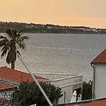 Appartma Robert Ii דירה