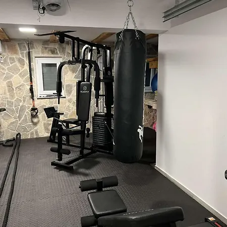 Apartman Appartma Robert Ii *